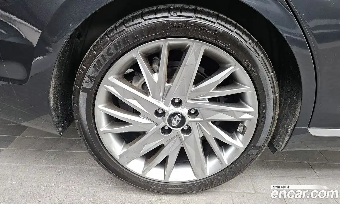 Hyundai Grandeur 2022 3.3 Автомат в Москве № 128024, фото 19