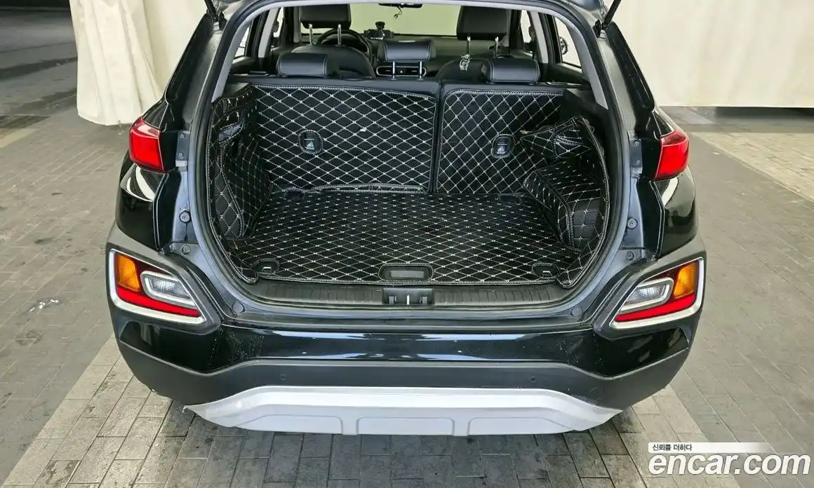 Hyundai Kona 2018 1.6 Автомат в Москве № 129102, фото 15