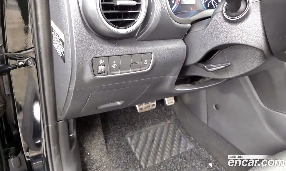 Hyundai Kona 2018 1.6 Автомат в Москве № 129102, фото 4