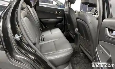 Hyundai Kona 2018 1.6 Автомат в Москве № 129102, миниатюра 9