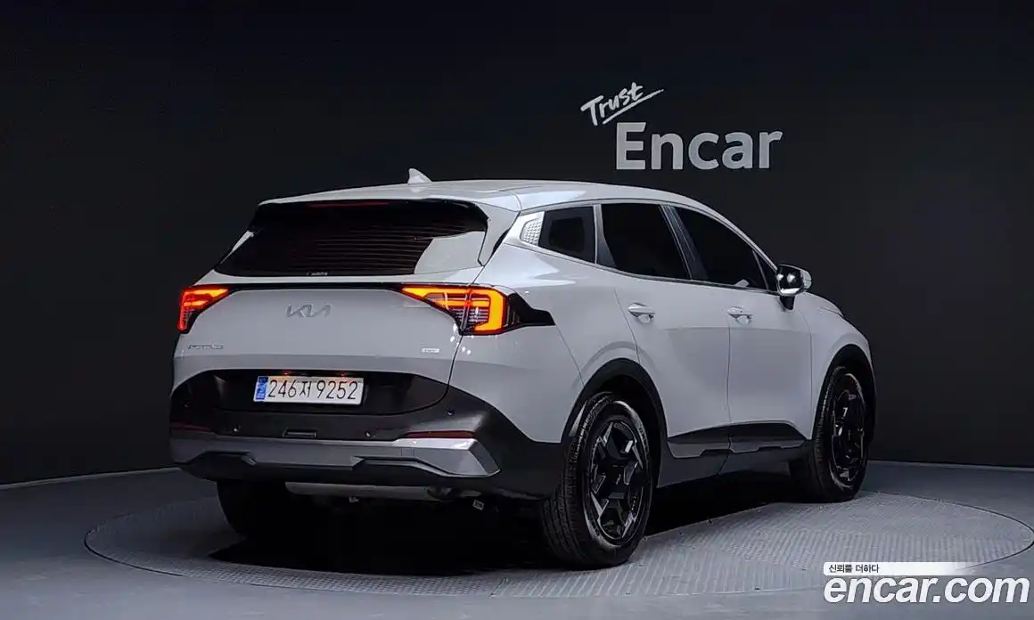 Kia Sportage 2025 1.6 Автомат в Москве № 132398, фото 3