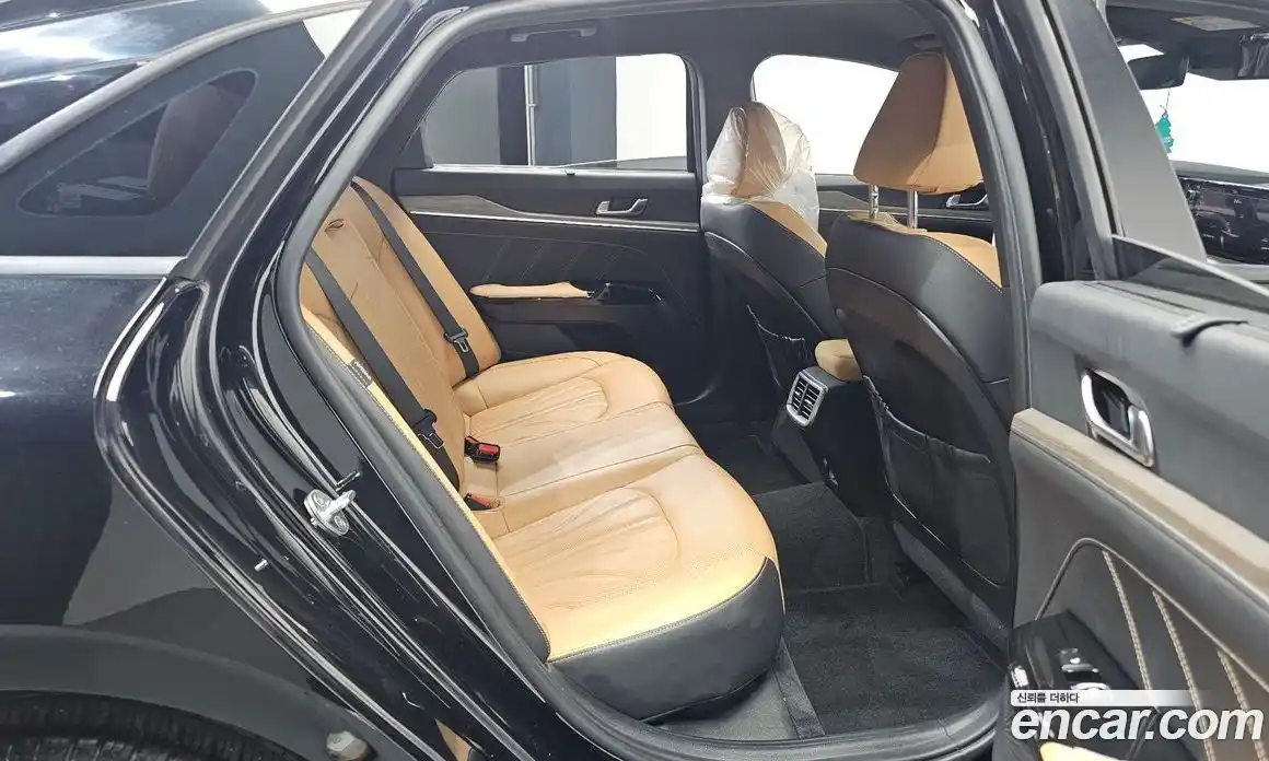 Kia K5 2021 2.0 Автомат в Москве № 132437, фото 16