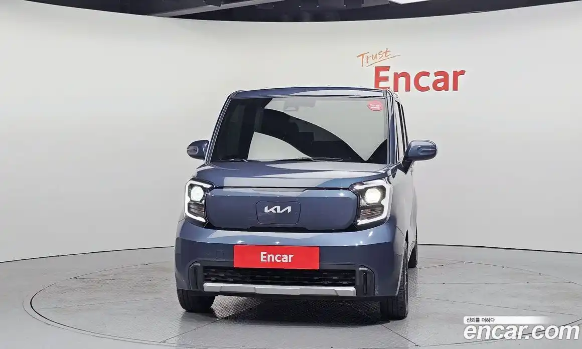 Kia Ray 2024 0.1 Автомат в Москве № 132875, фото 1