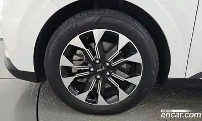 Kia Canival 2023 3.5 Автомат в Москве № 133517, миниатюра 5