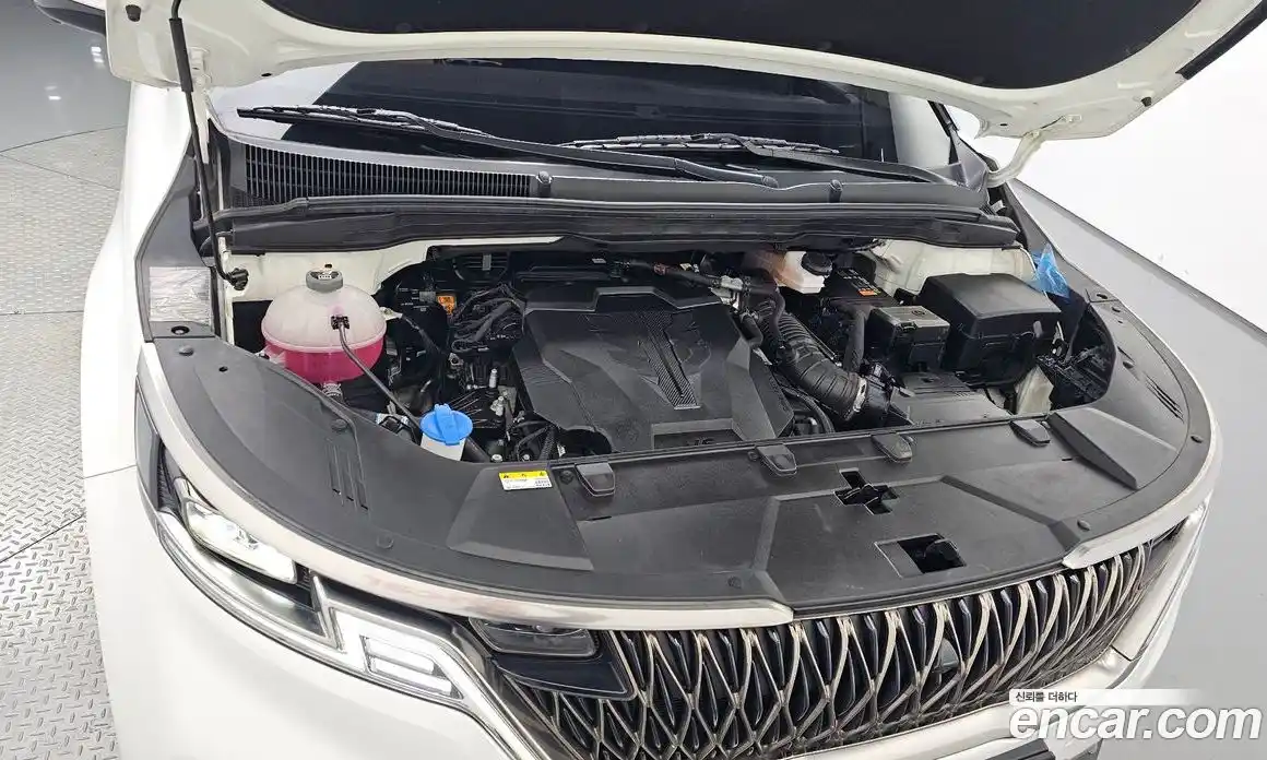 Kia Canival 2023 3.5 Автомат в Москве № 133517, фото 6