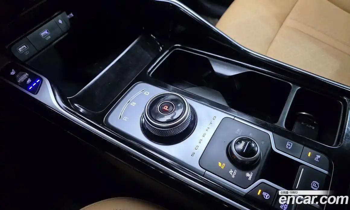 Kia Sorento 2022 1.6 Автомат в Москве № 133586, фото 16