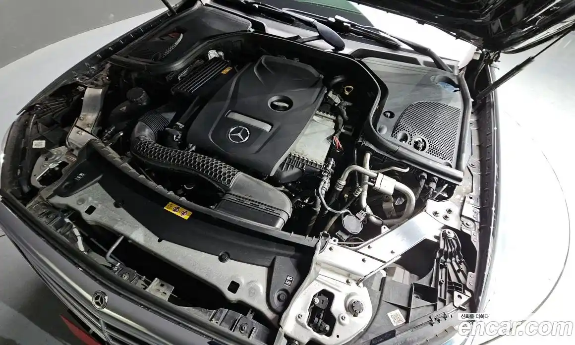 Mercedes-Benz E-Class 2017 2.0 Автомат в Москве № 134614, фото 6