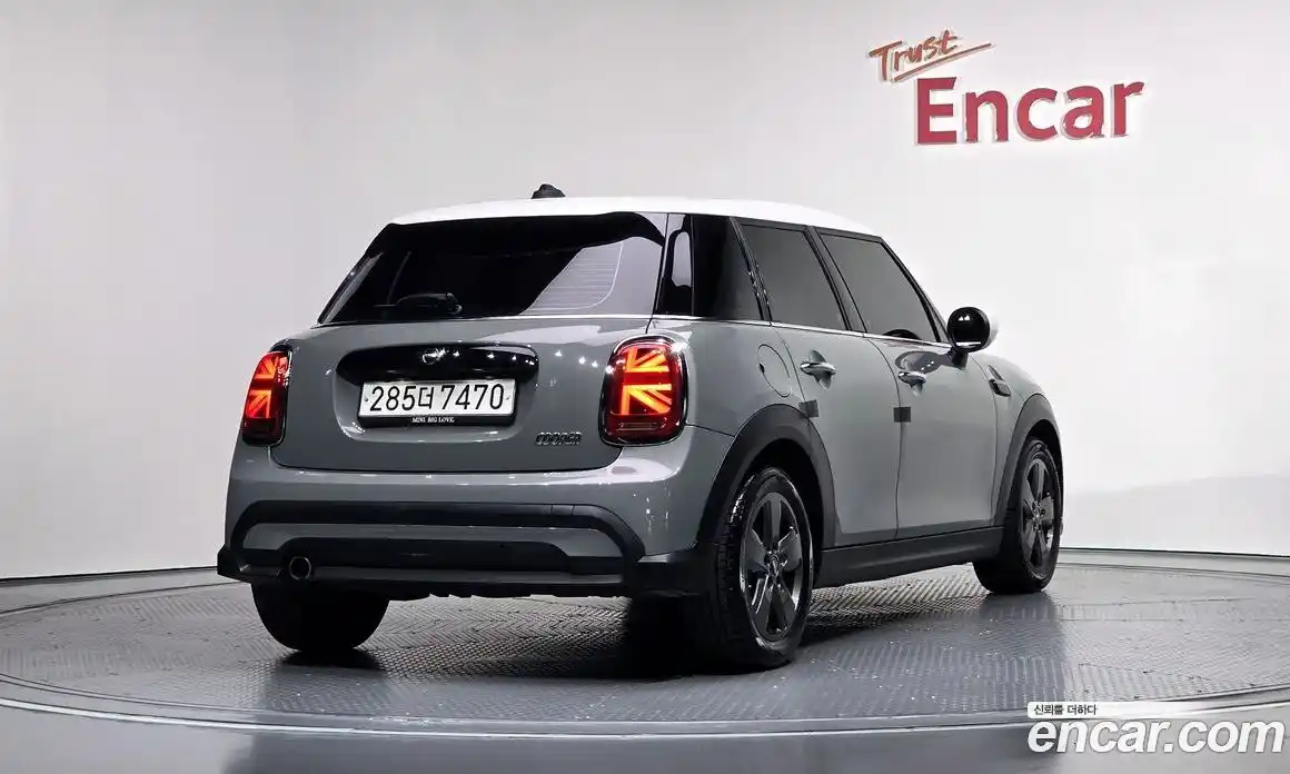 Mini Cooper 2022 1.5 Автомат в Москве № 135000, фото 12