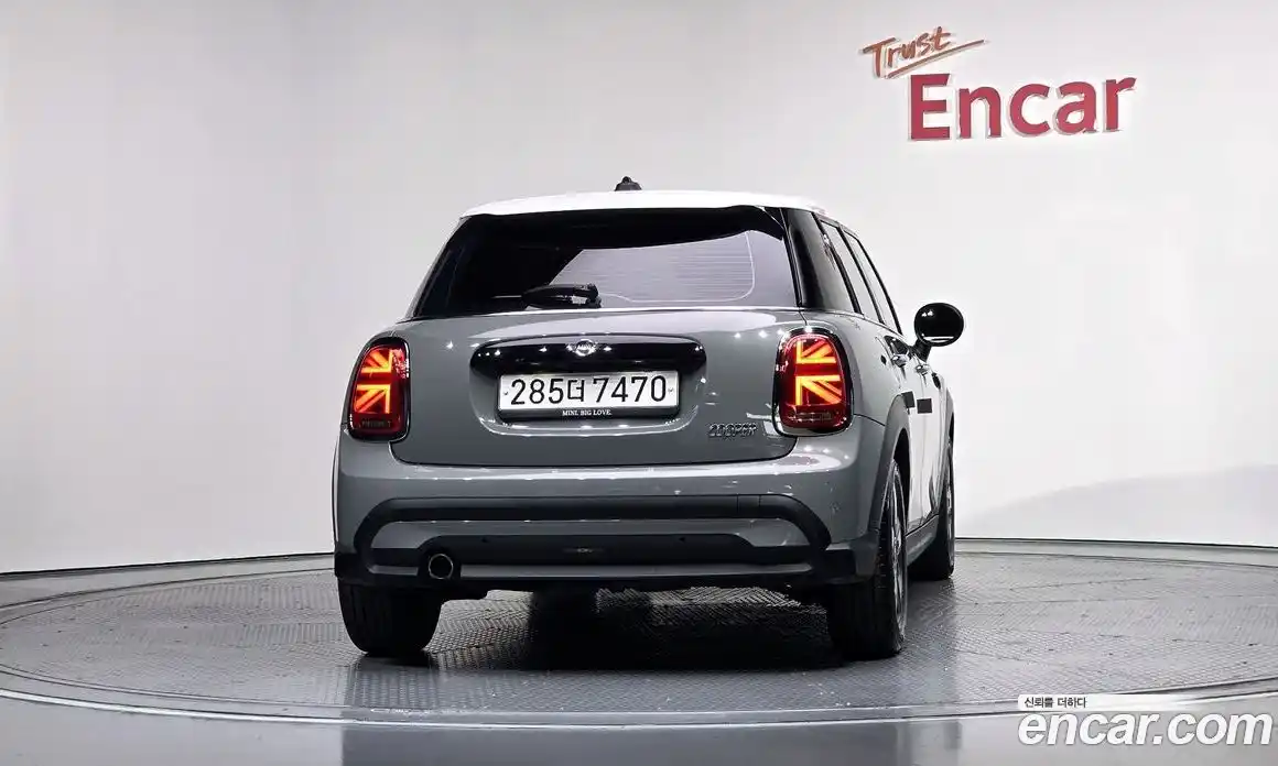 Mini Cooper 2022 1.5 Автомат в Москве № 135000, фото 14