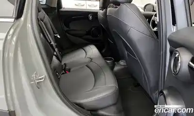 Mini Cooper 2022 1.5 Автомат в Москве № 135000, миниатюра 10