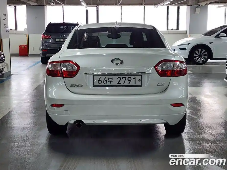 Renault SM3 2014 1.6 Автомат в Москве № 137000, фото 5