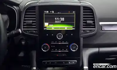 Renault QM6 2022 2.0 Автомат в Москве № 138039, миниатюра 11