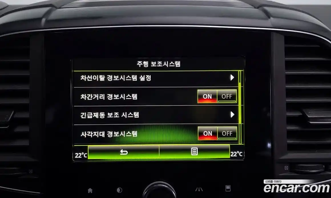 Renault QM6 2022 2.0 Автомат в Москве № 138039, фото 17