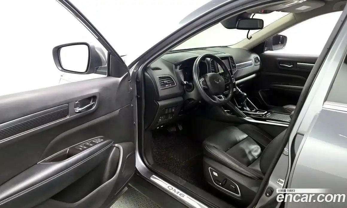 Renault QM6 2022 2.0 Автомат в Москве № 138039, фото 7