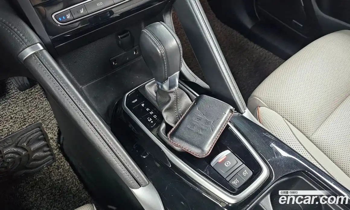 Renault QM6 2022 2.0 Автомат в Москве № 138841, фото 18