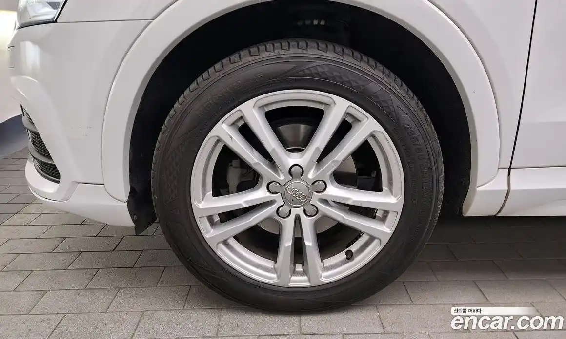 Audi Q3 2016 2.0 Автомат в Москве № 141228, фото 5