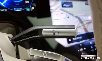 Mercedes-Benz EQS 2023 0.3 Автомат в Москве № 141797, миниатюра 3