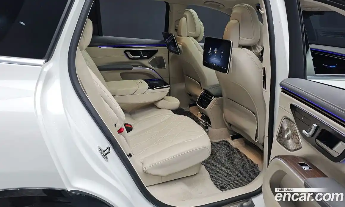 Mercedes-Benz EQS 2023 0.3 Автомат в Москве № 141797, фото 10