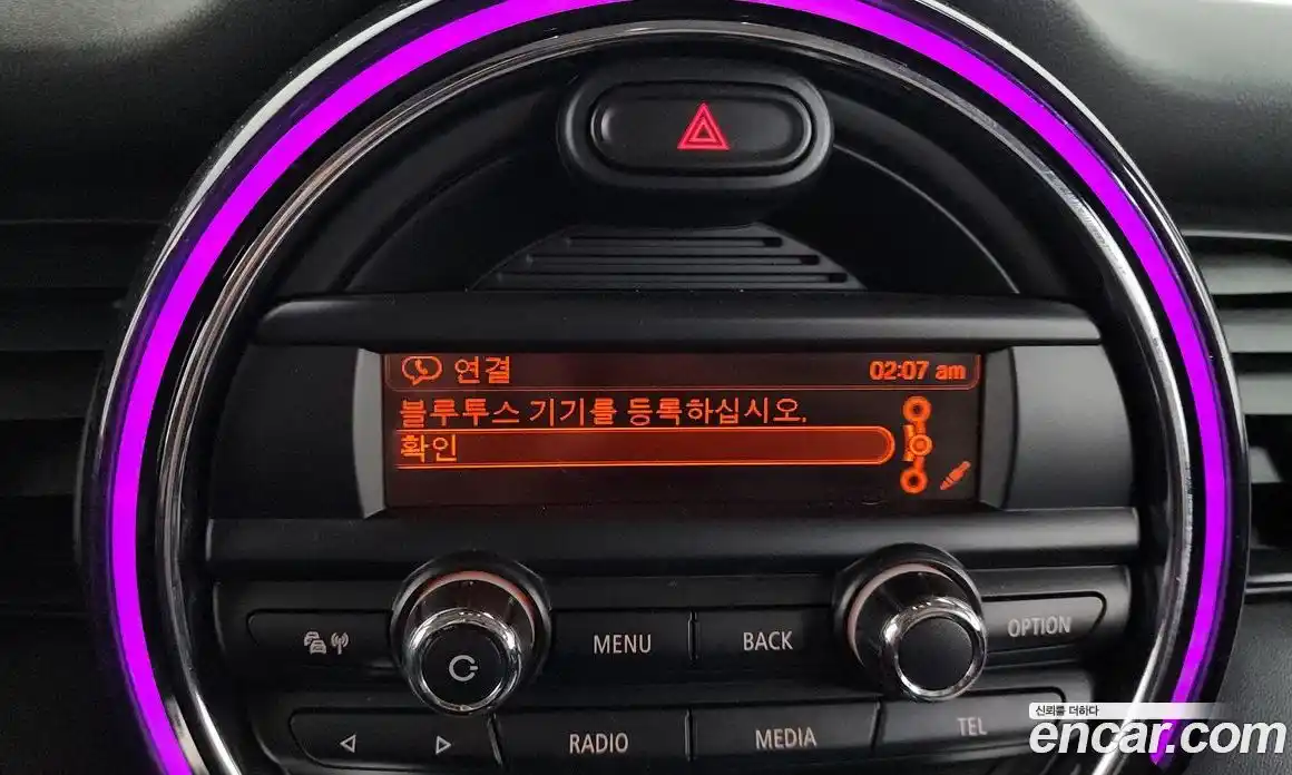 Mini Cooper 2015 1.5 Автомат в Москве № 144480, фото 9