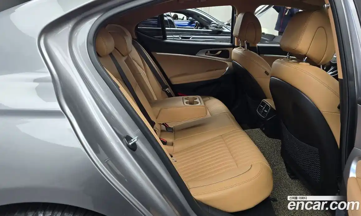 Genesis G70 2022 2.0 Автомат в Москве № 14707, фото 11