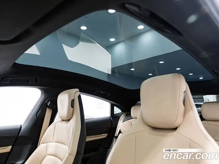 Porsche Taycan 2024 0.1 Автомат в Москве № 147141, фото 16