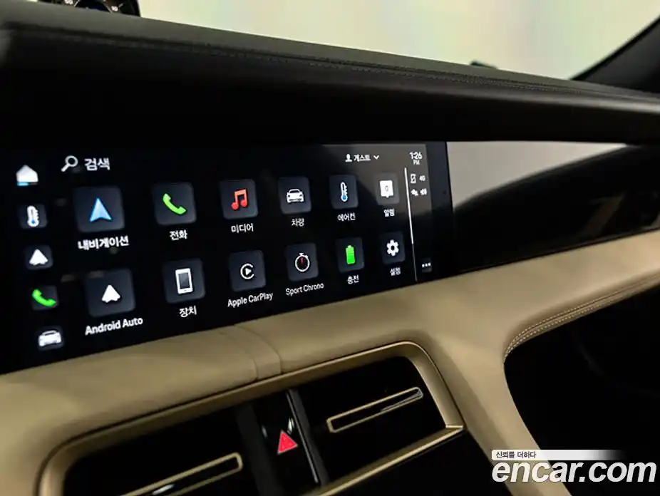 Porsche Taycan 2024 0.1 Автомат в Москве № 147141, фото 19