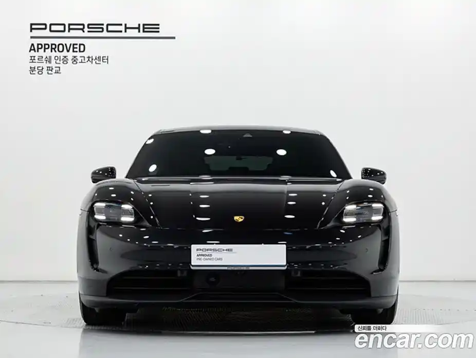 Porsche Taycan 2024 0.1 Автомат в Москве № 147141, фото 3