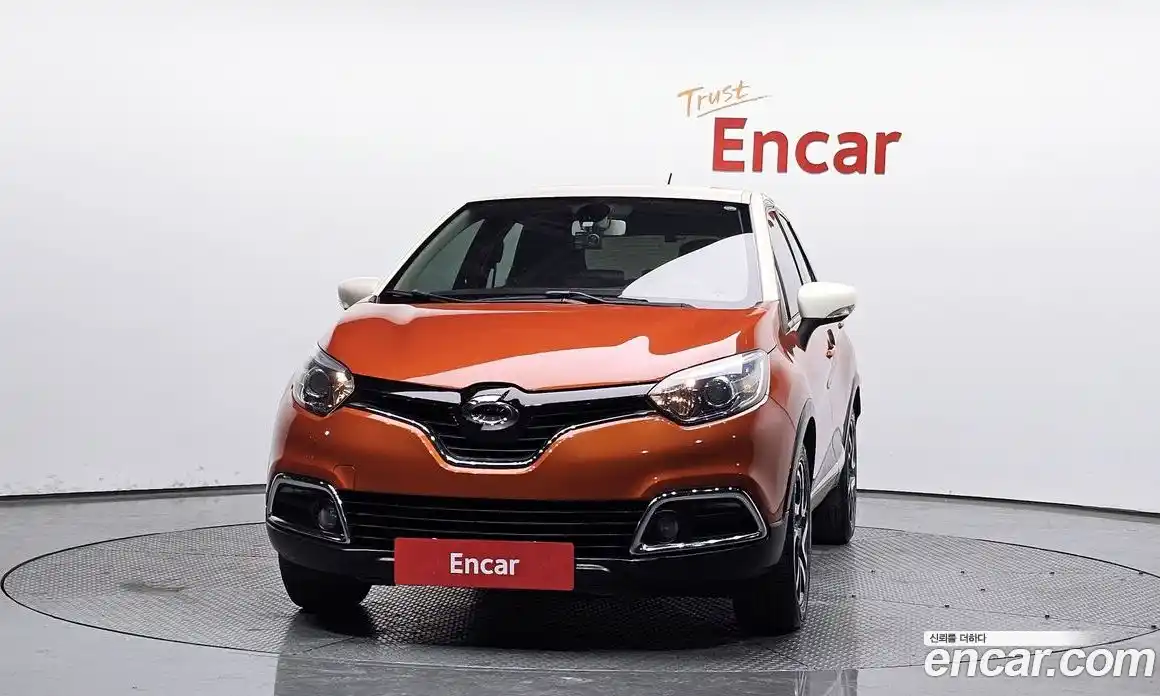 Renault QM3 2014 1.5 Автомат в Москве № 148079, фото 1