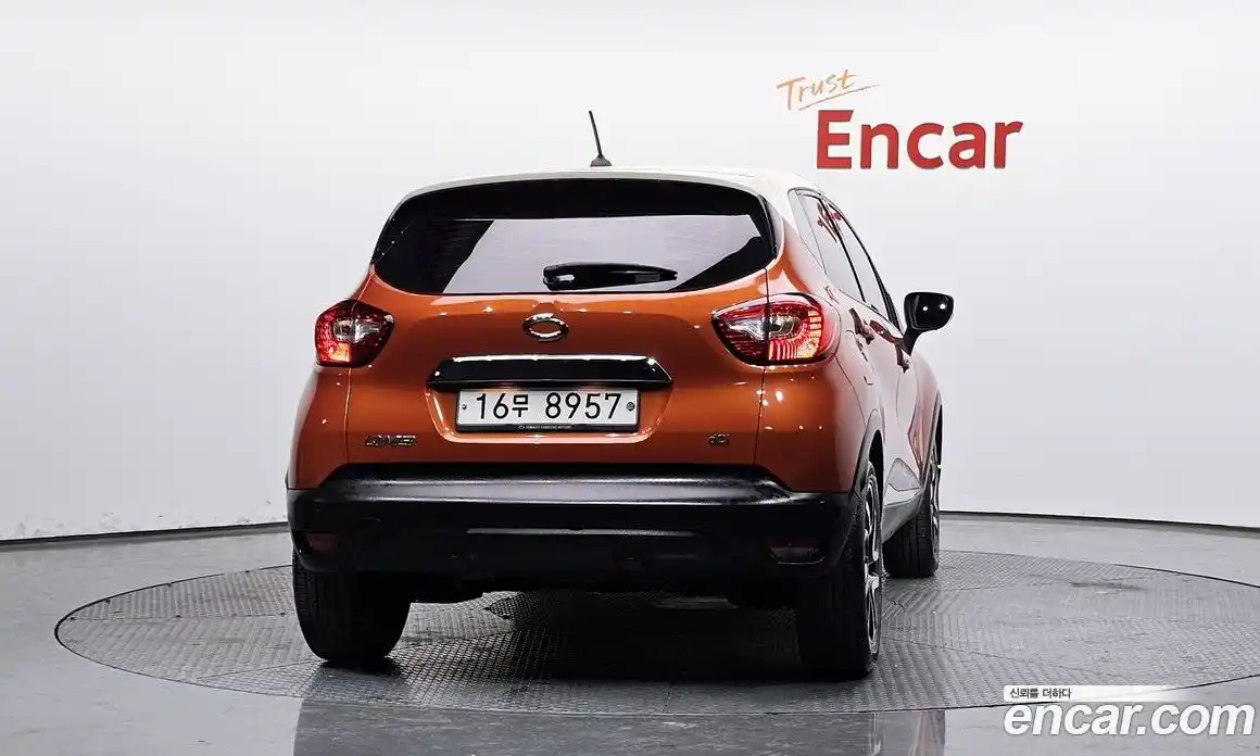 Renault QM3 2014 1.5 Автомат в Москве № 148079, фото 13