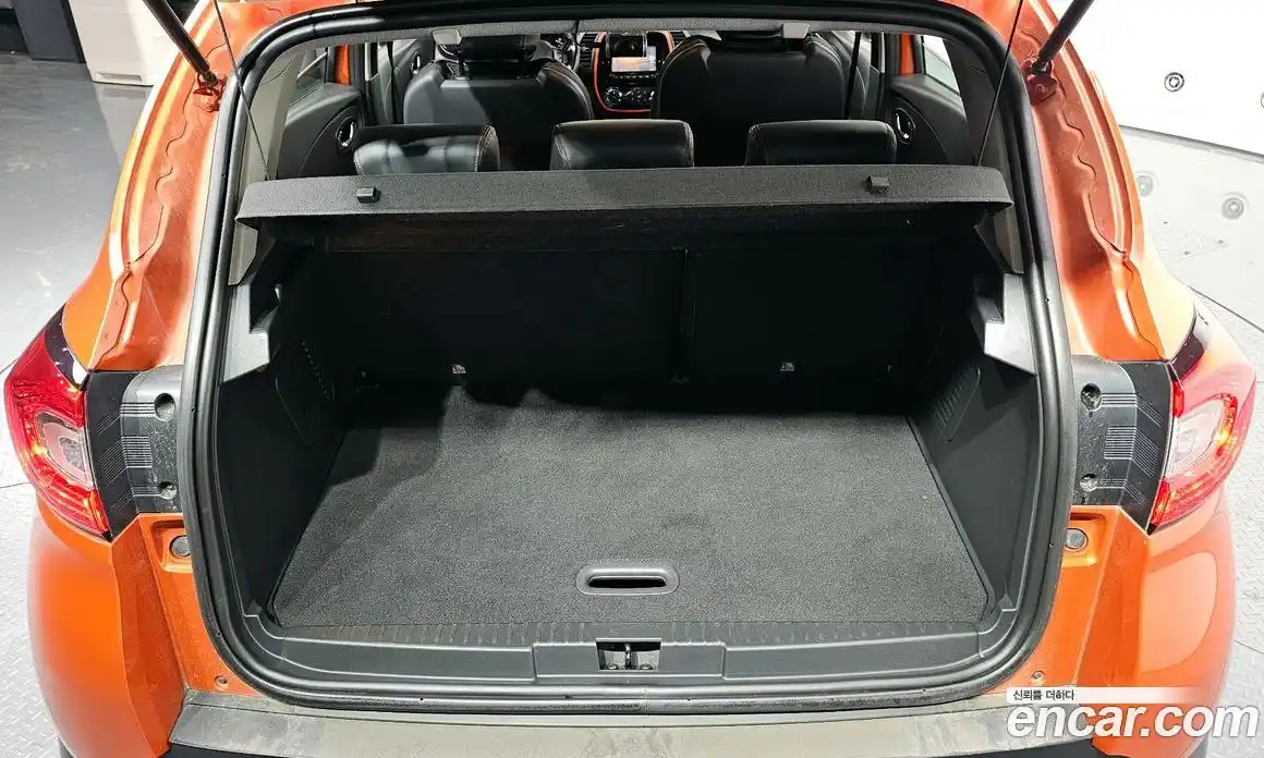 Renault QM3 2014 1.5 Автомат в Москве № 148079, фото 18