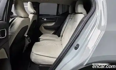 Volvo XC40 2025 2.0 Автомат в Москве № 153760, миниатюра 5