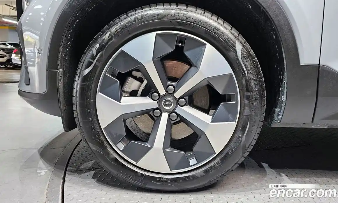 Volvo XC40 2025 2.0 Автомат в Москве № 153760, фото 7