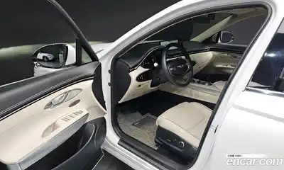 Genesis GV70 2023 2.5 Автомат в Москве № 15691, миниатюра 6