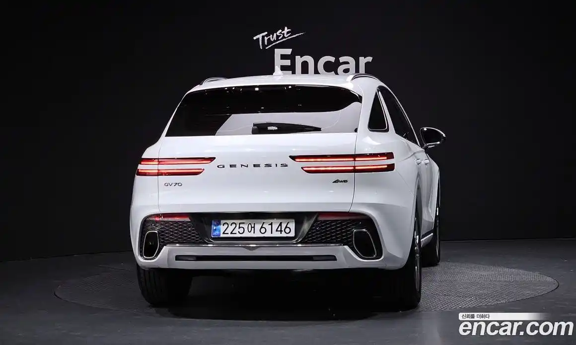 Genesis GV70 2023 2.5 Автомат в Москве № 15691, фото 7