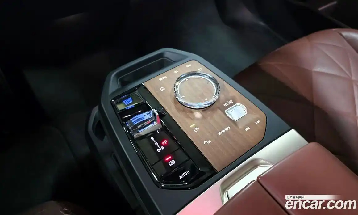 BMW iX 2023 0.3 Автомат в Москве № 159322, фото 16