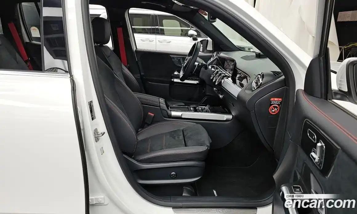 Mercedes-Benz GLB-Class 2025 2.0 Автомат в Москве № 160004, фото 11