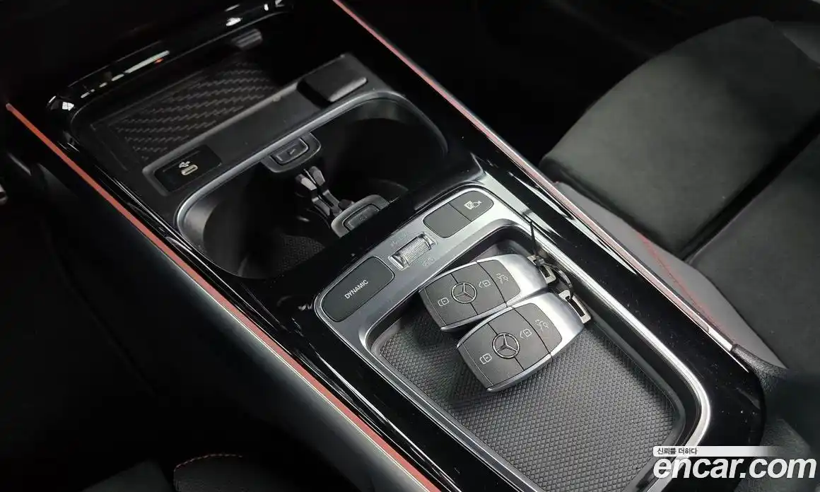 Mercedes-Benz GLB-Class 2025 2.0 Автомат в Москве № 160229, фото 10