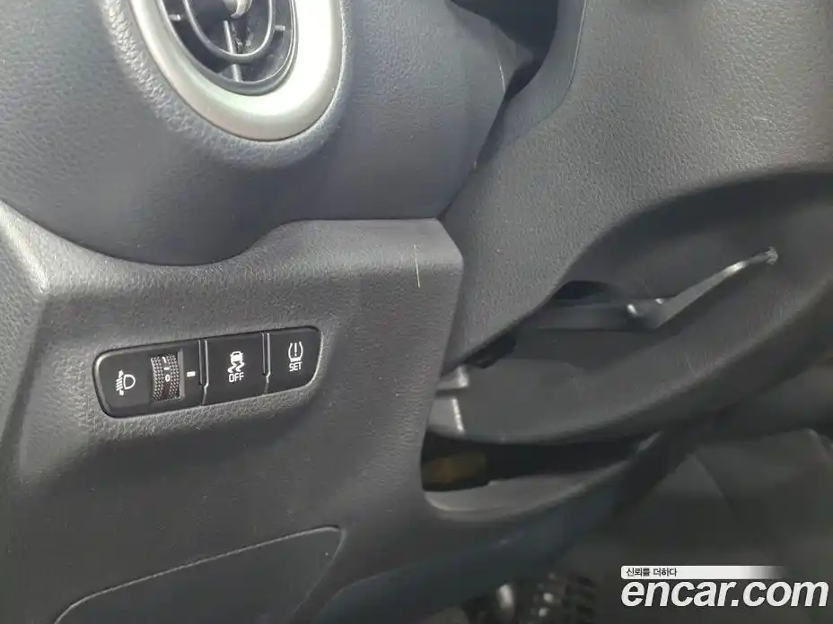 Kia Morning 2024 1.0 Автомат в Москве № 16137, фото 9