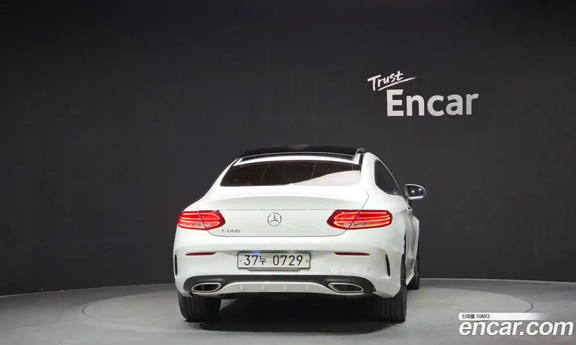 Mercedes-Benz C-Class 2016 2.0 Автомат в Москве № 161794, фото 16