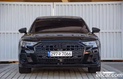 Audi S8, 2023
