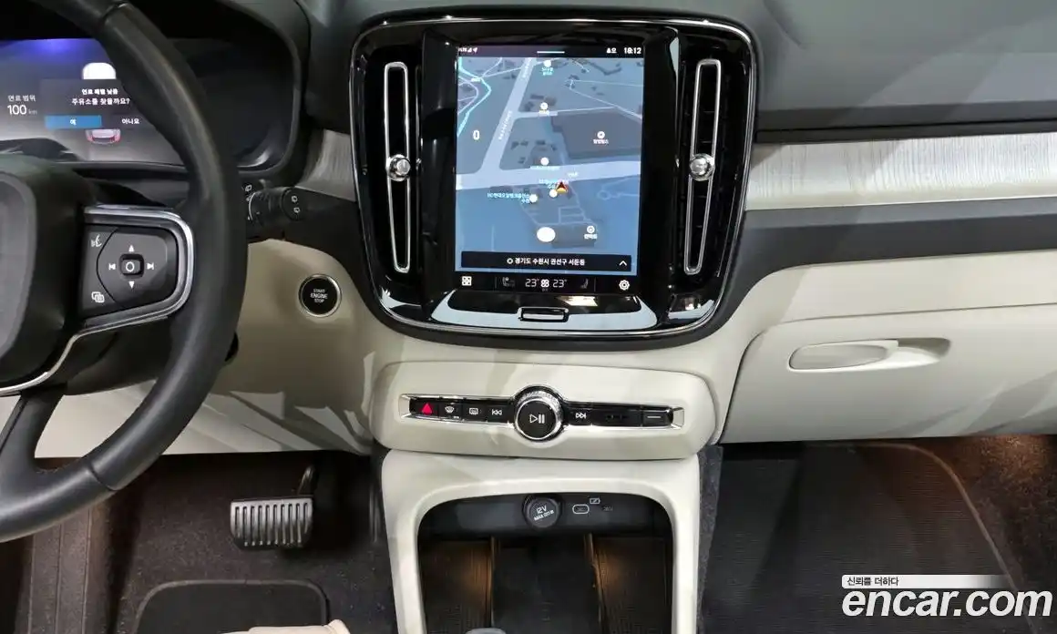 Volvo XC40 2025 2.0 Автомат в Москве № 164293, фото 14