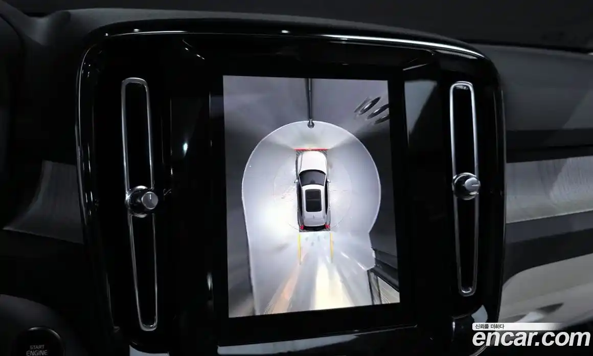 Volvo XC40 2025 2.0 Автомат в Москве № 164293, фото 15