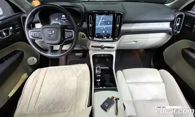 Volvo XC40 2025 2.0 Автомат в Москве № 164293, миниатюра 7