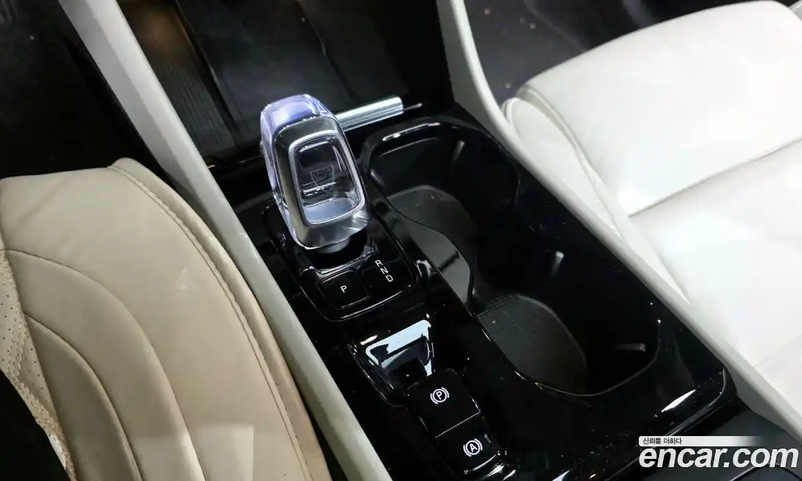 Volvo XC40 2025 2.0 Автомат в Москве № 164293, фото 9