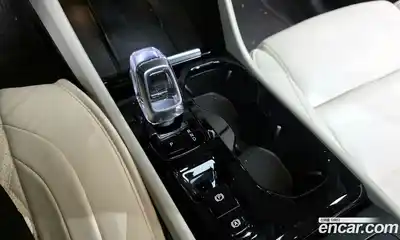 Volvo XC40 2025 2.0 Автомат в Москве № 164293, миниатюра 9