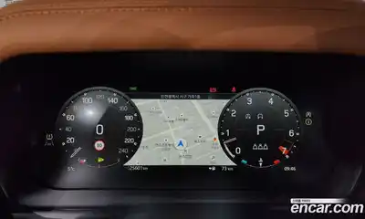 Land Rover Defender 2024 3.0 Автомат в Москве № 166103, миниатюра 2