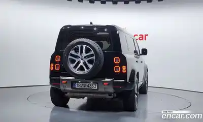 Land Rover Defender 2024 3.0 Автомат в Москве № 166103, миниатюра 5