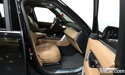 Land Rover Range-Rover 2023 4.4 Автомат в Москве № 166143, миниатюра 11