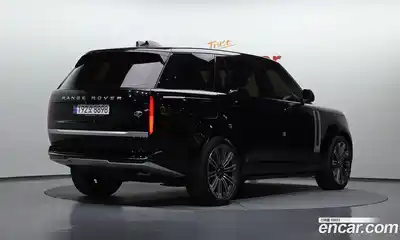Land Rover Range-Rover 2023 4.4 Автомат в Москве № 166143, миниатюра 2