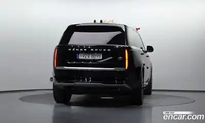 Land Rover Range-Rover 2023 4.4 Автомат в Москве № 166143, миниатюра 4